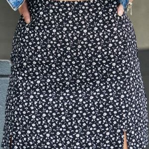 Brandy Melville | John Galt | “Cara” Skirt